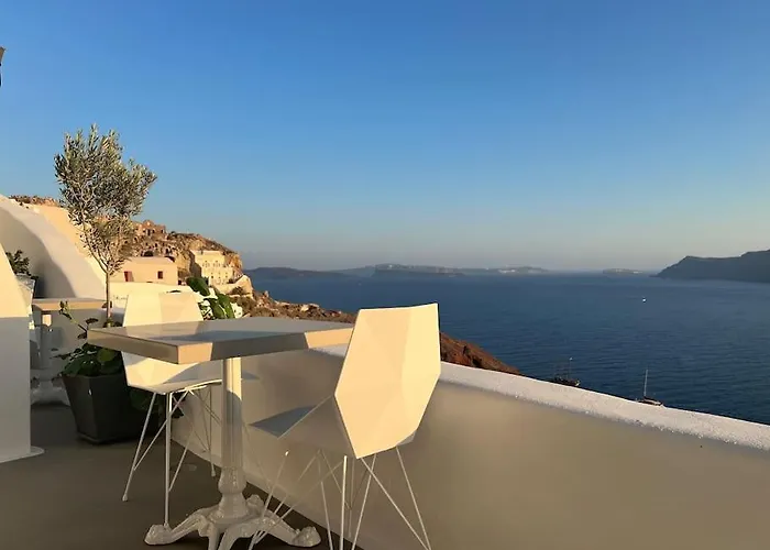 Lioyerma Cave Villa2 With Private Hot Tub Ия