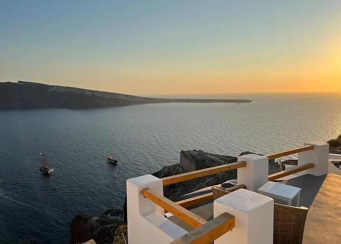 Lioyerma Cave Villa2 With Private Hot Tub *