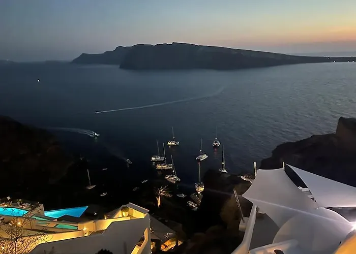 Lioyerma Cave Villa2 With Private Hot Tub Villa